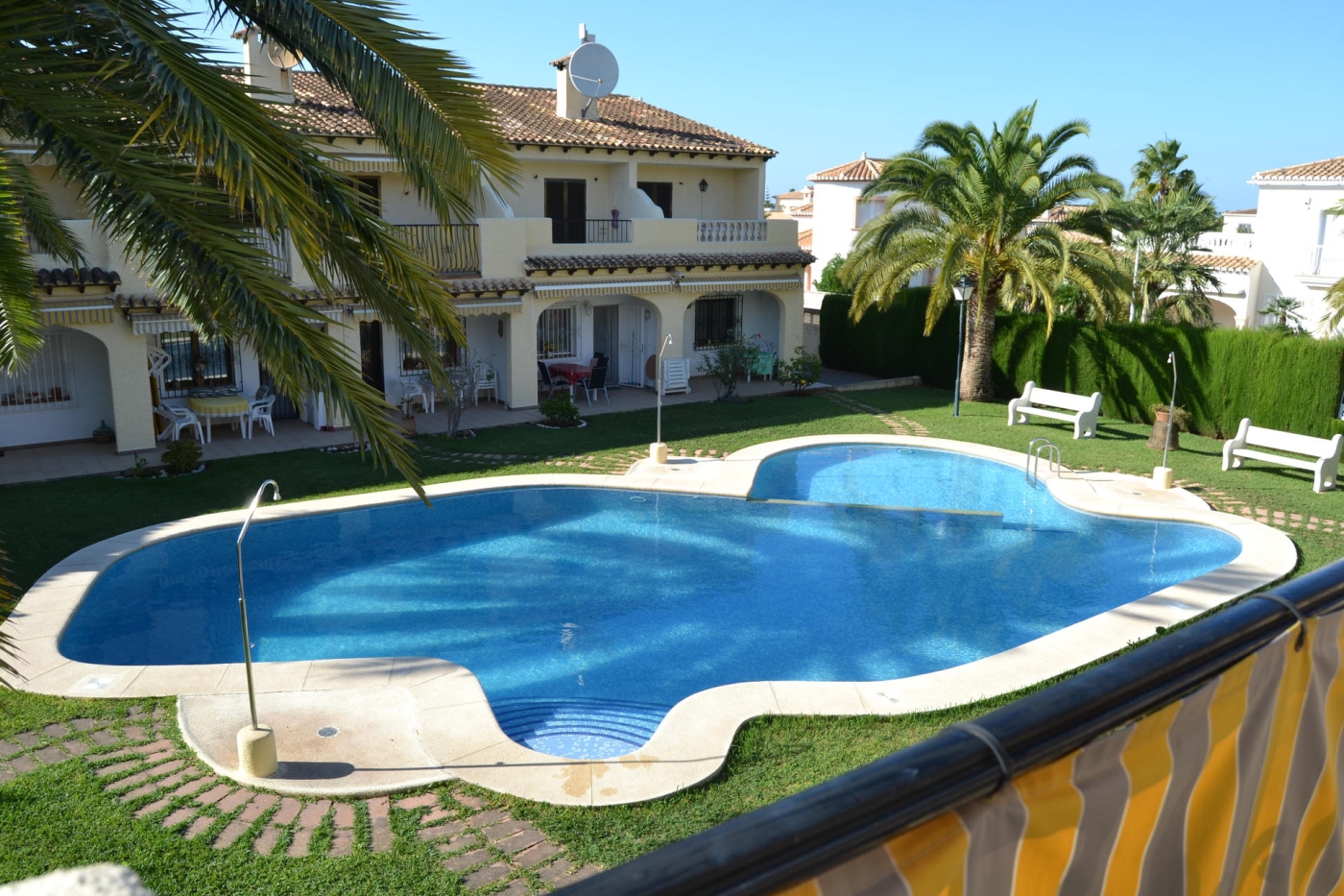 AdosadoCal - locdenia.com