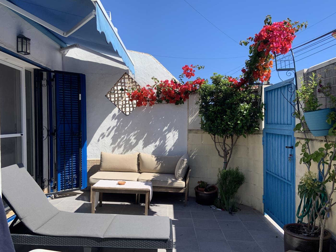 Lacasaazul - locdenia.com